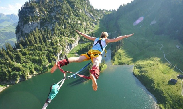 现代门将进化论，从索默的极限扑救到阿利松的战术出击，解析FC26三大门神绝技