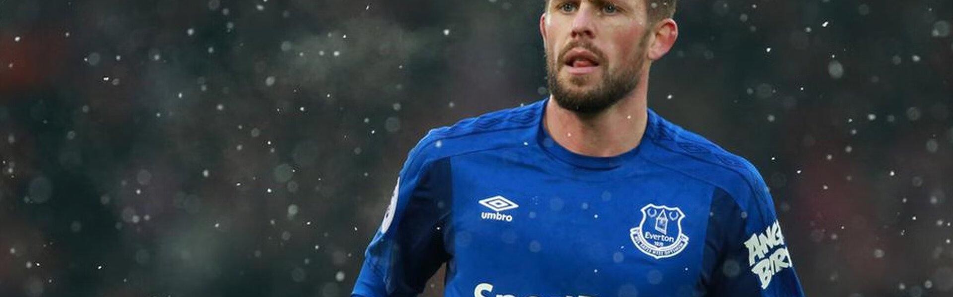 汤普森犀利点评莫兰特场边风波，板凳席无谓发言映射生涯轨迹困局