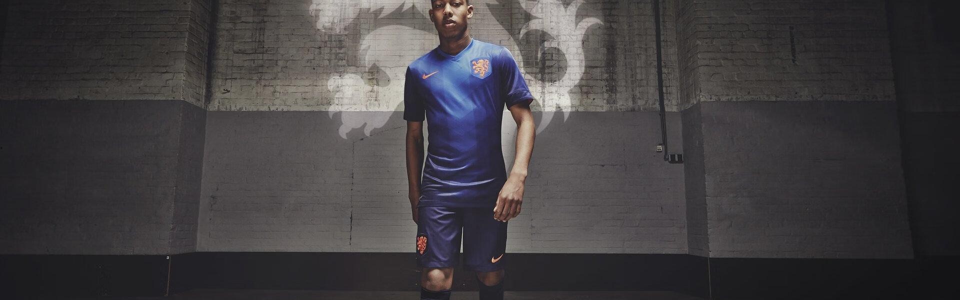 曼城延续统治级表现，近18战伯恩豪取17胜