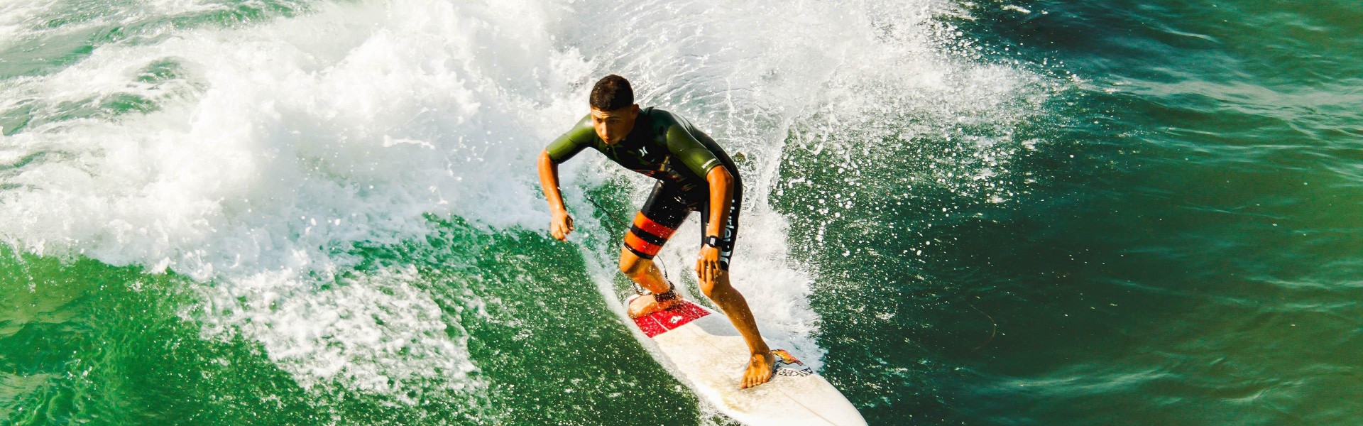 山东男篮帅位风云再起，凯撒确认留任，昔日功勋巩晓彬曾婉拒回归邀约