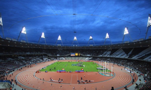 意媒曝米兰切尔西争夺雷恩新星 18岁高中锋梅特成转会市场焦点