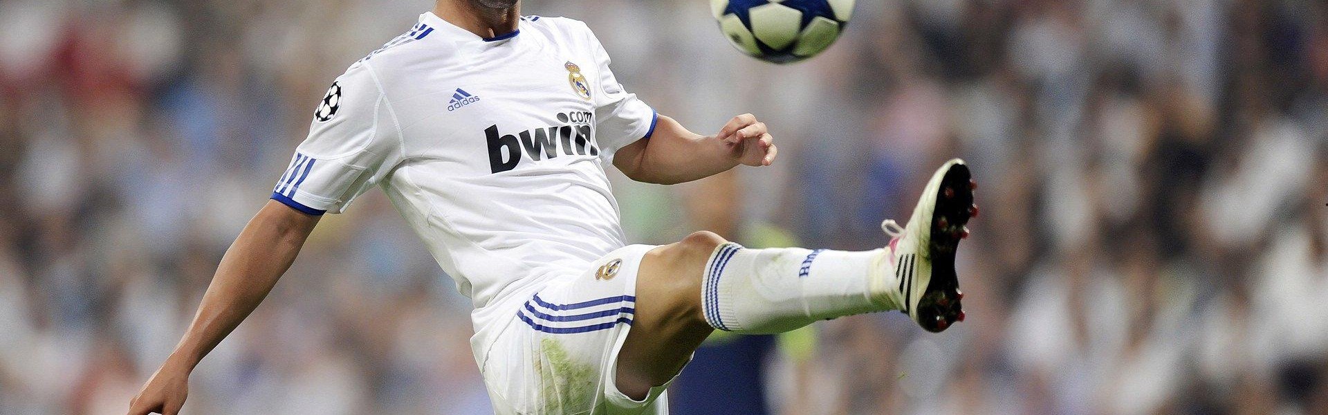 塞维利亚锋线补强计划曝光，齐尔克泽、萨迪克与坎贝罗斯进入引援雷达