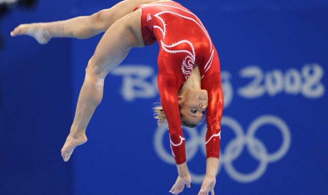 青年欧冠赛场意外缺席引关注，新星霍安缺席考察赛引球探遗憾