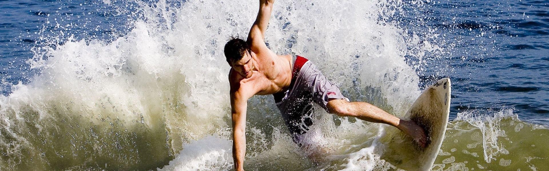 亚特兰大后卫阿哈诺尔，意大利成长的异乡人，护照困局折射足球身份认同之惑